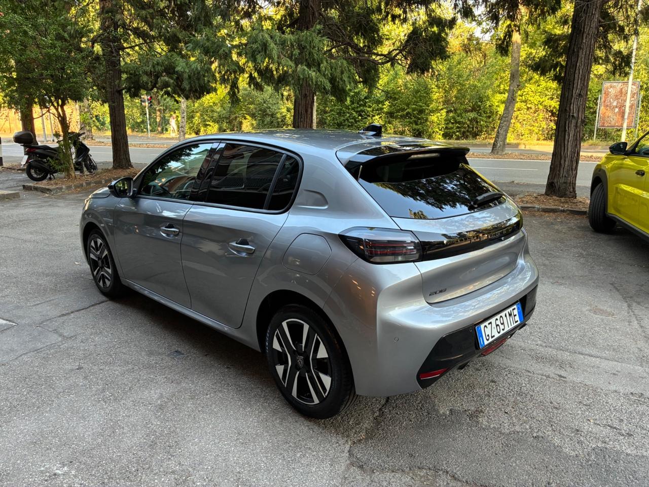 Peugeot 208 PureTech 100 Stop&Start 5 porte Allure