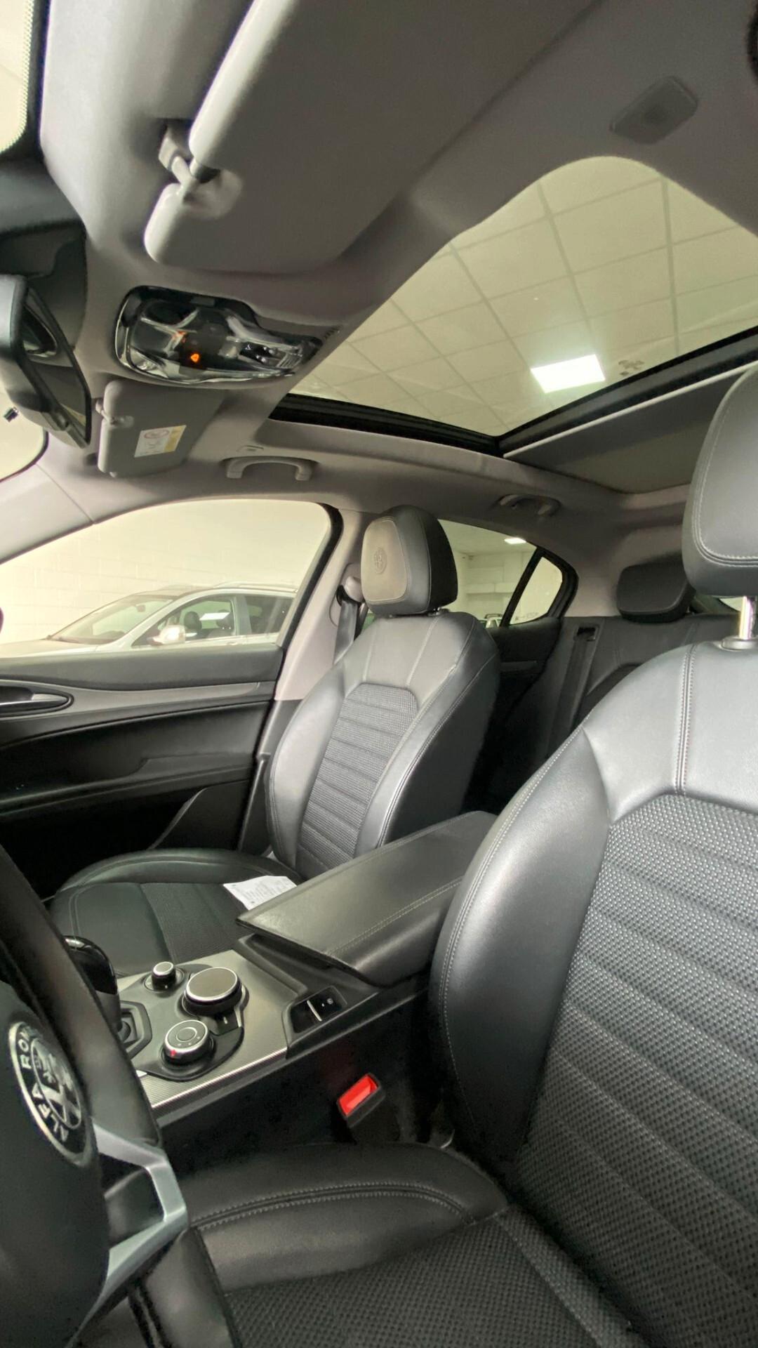 Alfa Romeo Stelvio 2.2 Turbodiesel 210 CV AT8 Q4 Executive