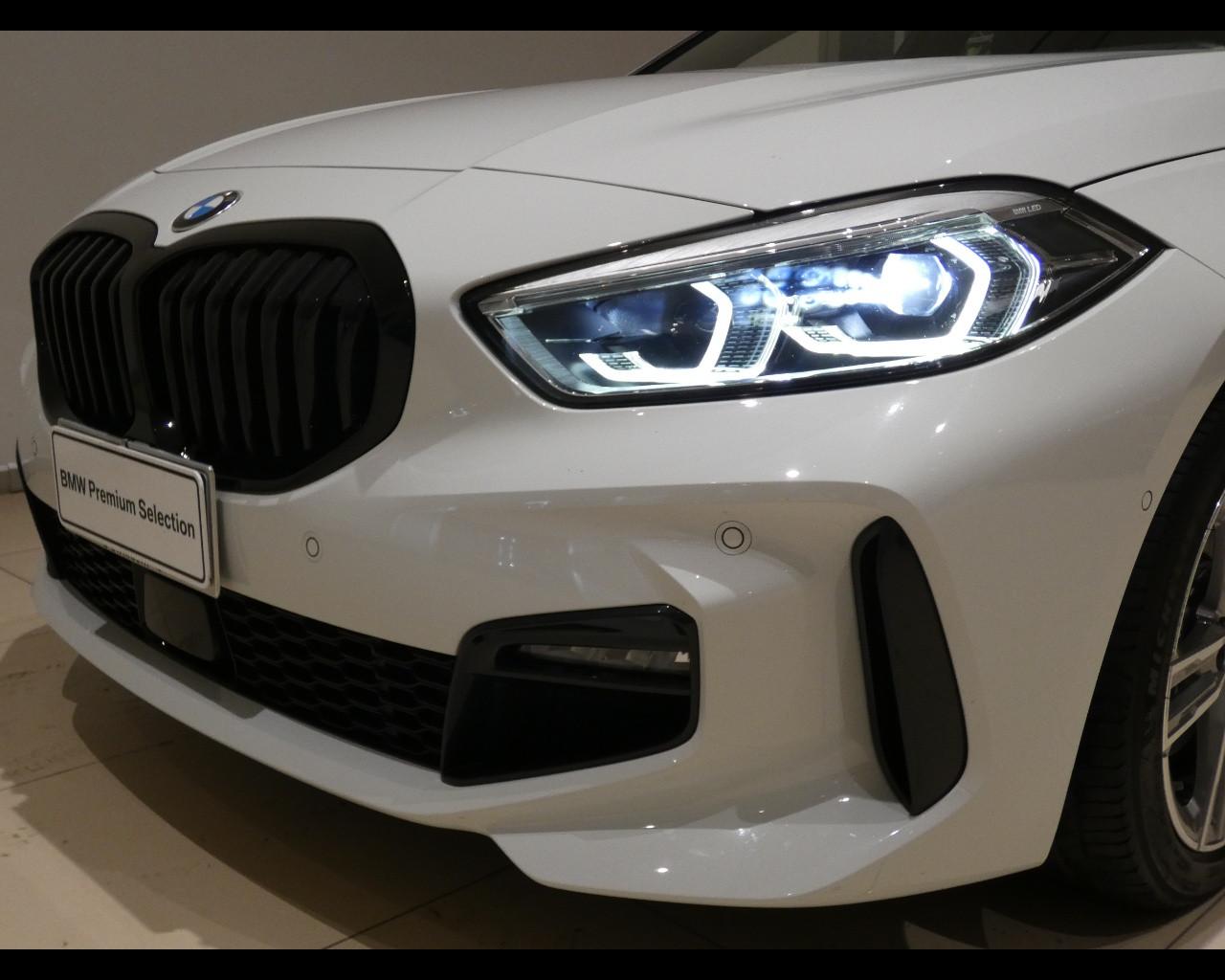 BMW Serie 1 (F40) - 116d 5p. Msport