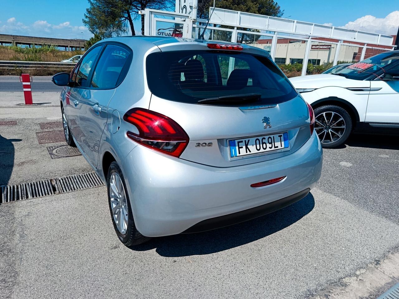 Peugeot 208 BlueHDi 75CV Allure 5 porte