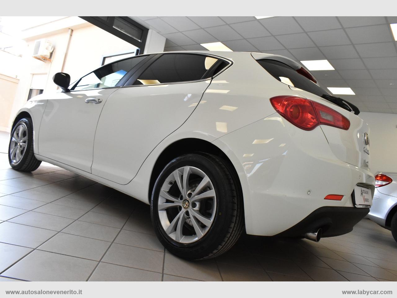 ALFA ROMEO Giulietta 1.6 JTDm-2 105 CV Distinctive