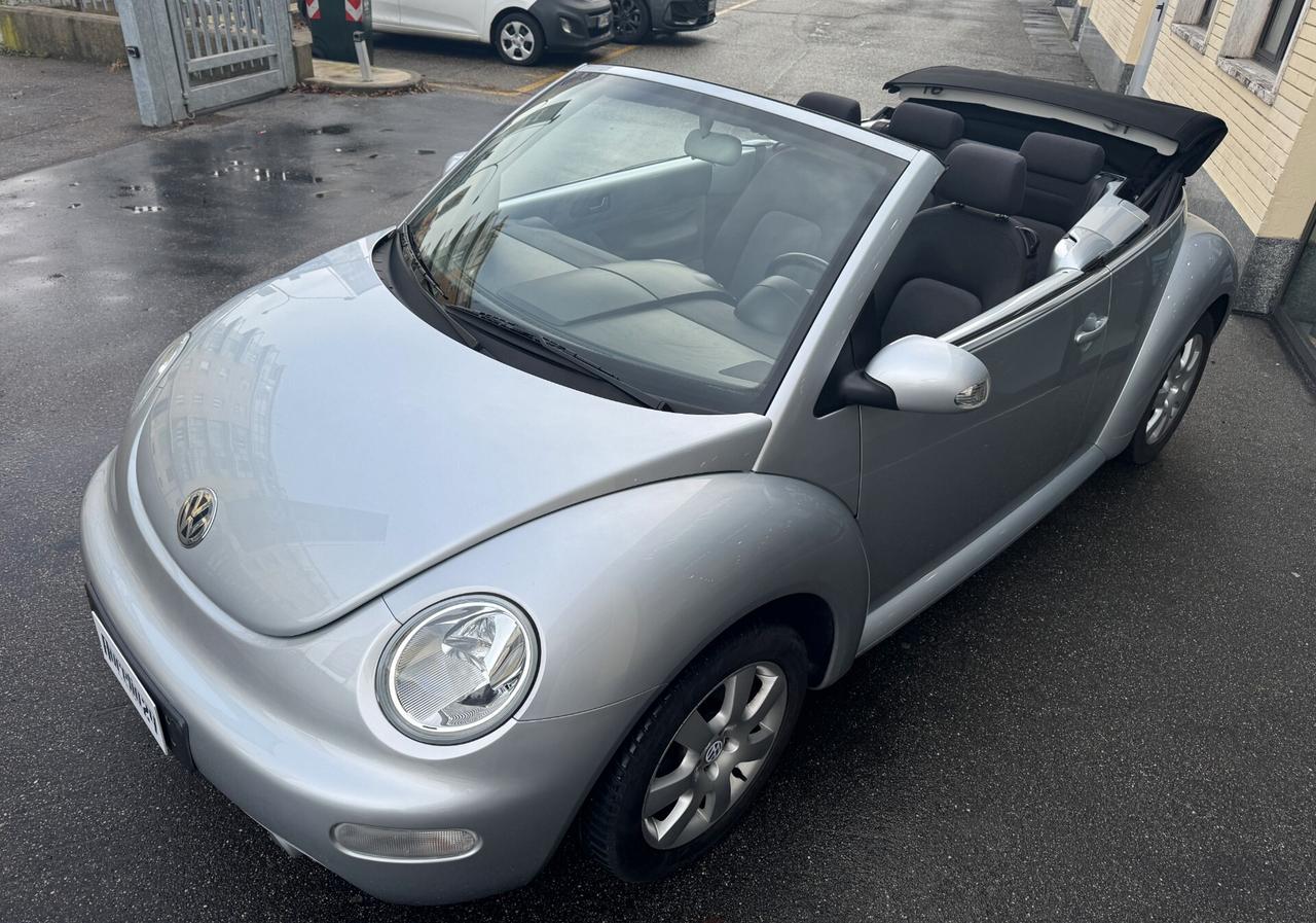 Volkswagen New Beetle 1.6 Cabrio