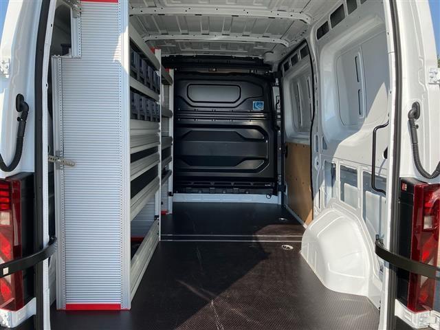 RENAULT Master E Tech T35 52kWh L2H2