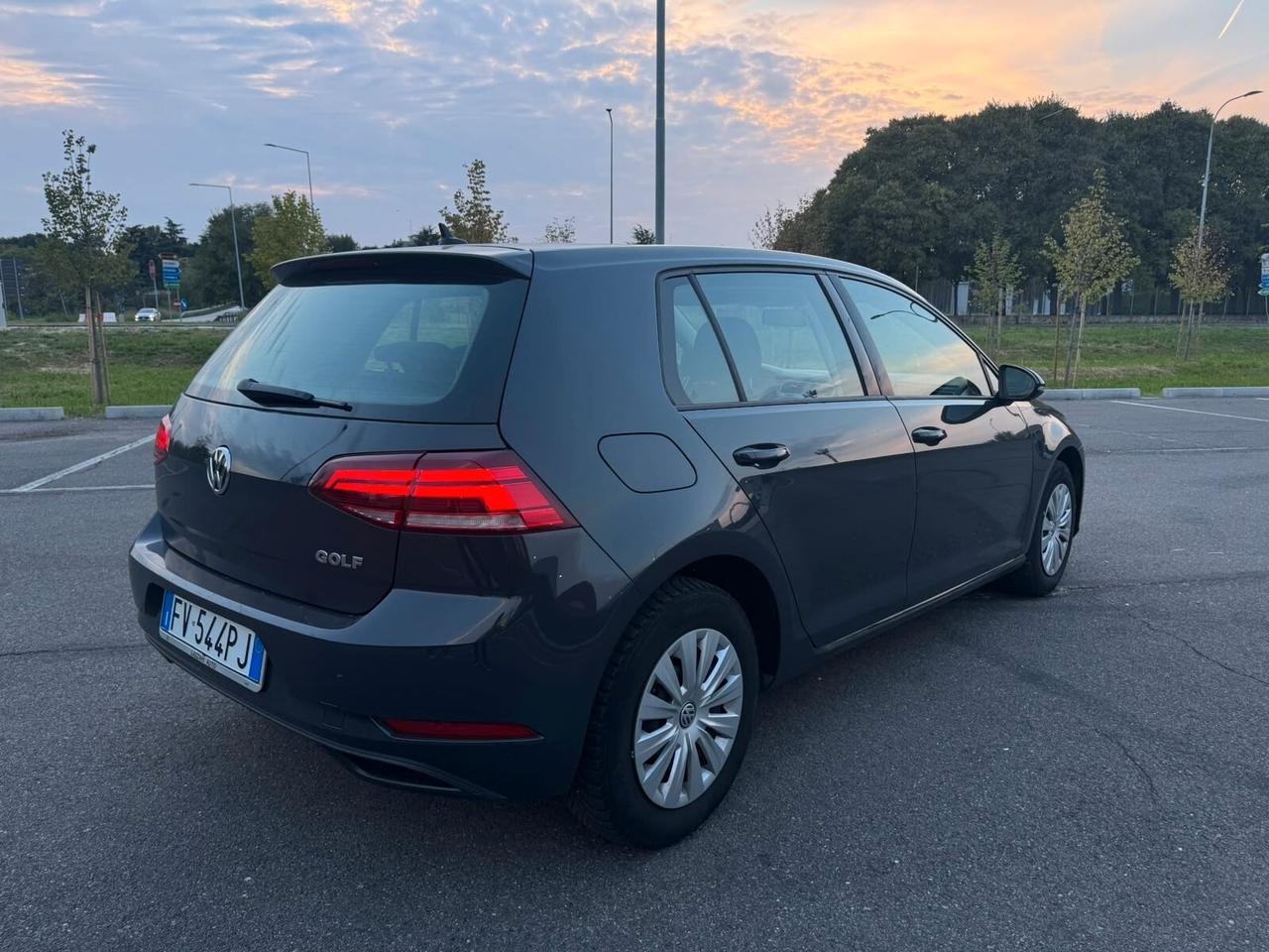 Volkswagen Golf 1.0 TSI 85 CV 5p. Trendline BlueMotion Technology