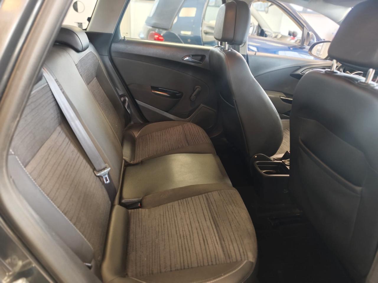 Opel Astra 1.4 Turbo 140CV Sports Tourer GPL Tech Cosmo