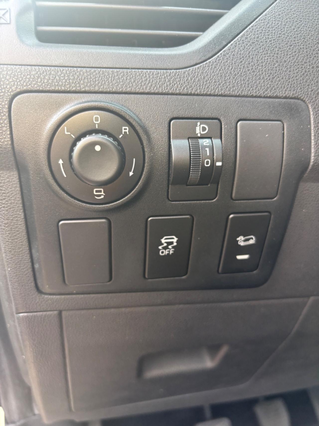 Mahindra KUV100 1.2 VVT K8
