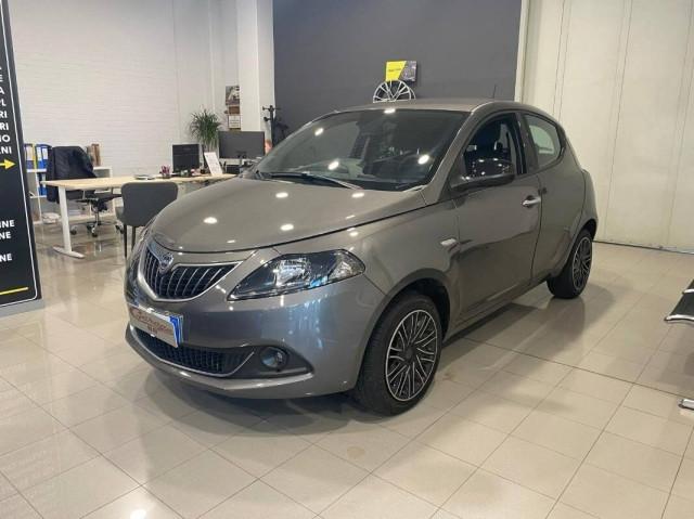 Lancia Ypsilon III 1.0 firefly hybrid Gold s&s 70cv 5p.ti