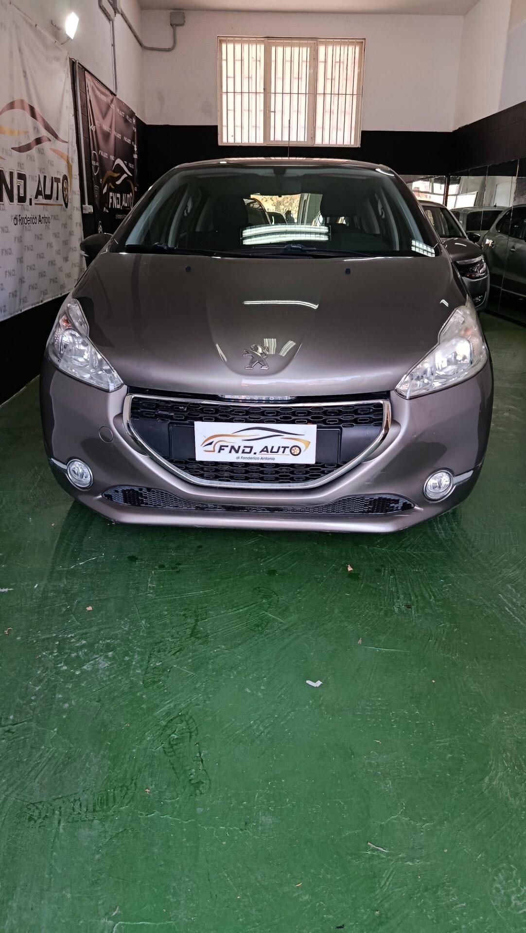 Peugeot 208 1.2 VTi 82 CV 5 porte Allure