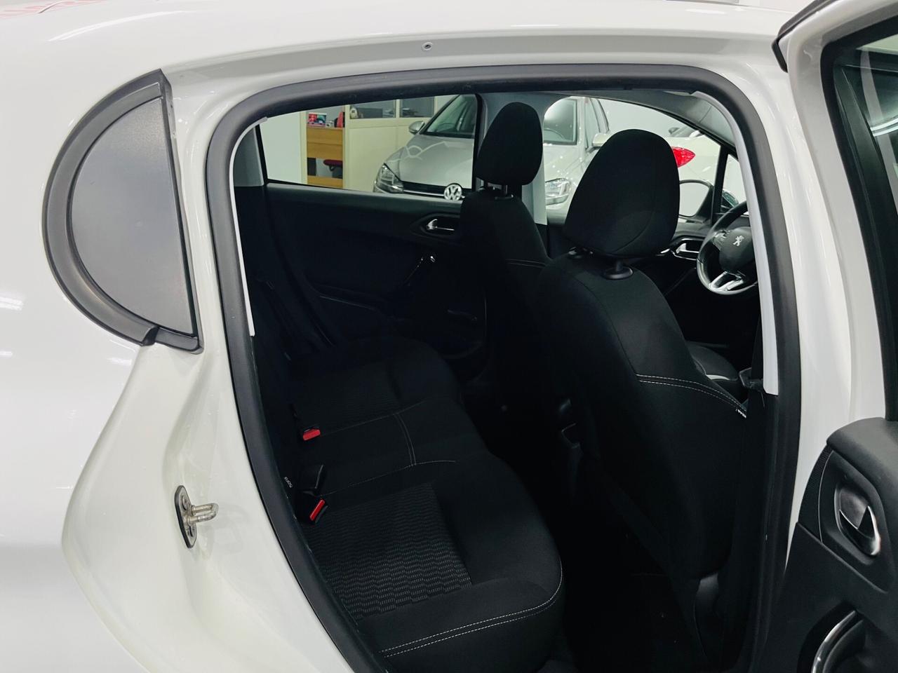 Peugeot 208 1.6 BlueHDi 100cv Style anno 2015