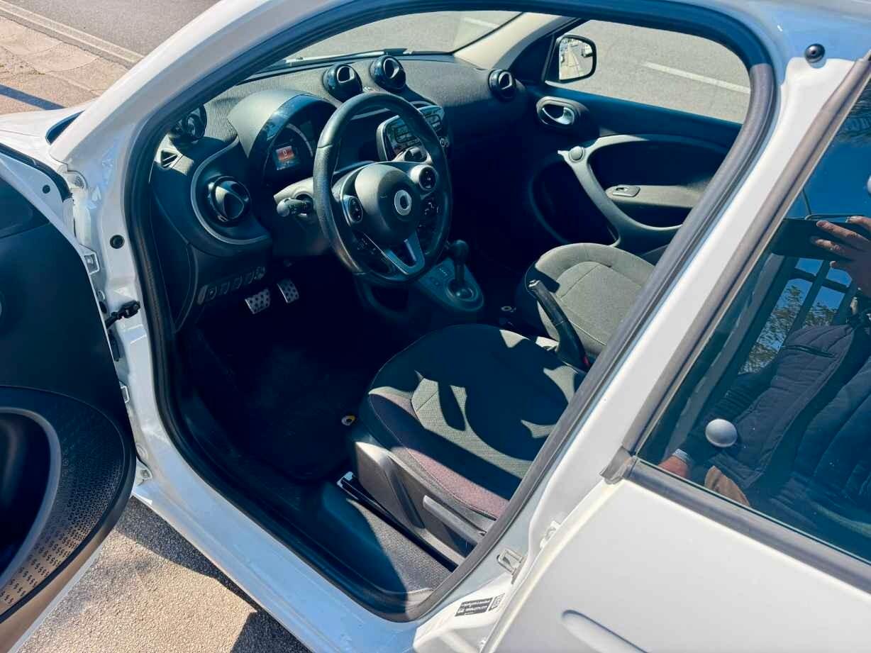 SMART FORFOUR 0.9 PASSION C.AUTOMATICO 90 CV