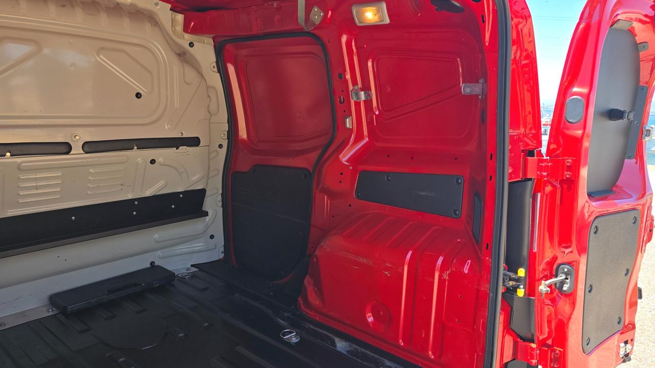Fiat Fiorino 1.3 MJT 95CV Cargo Adventure