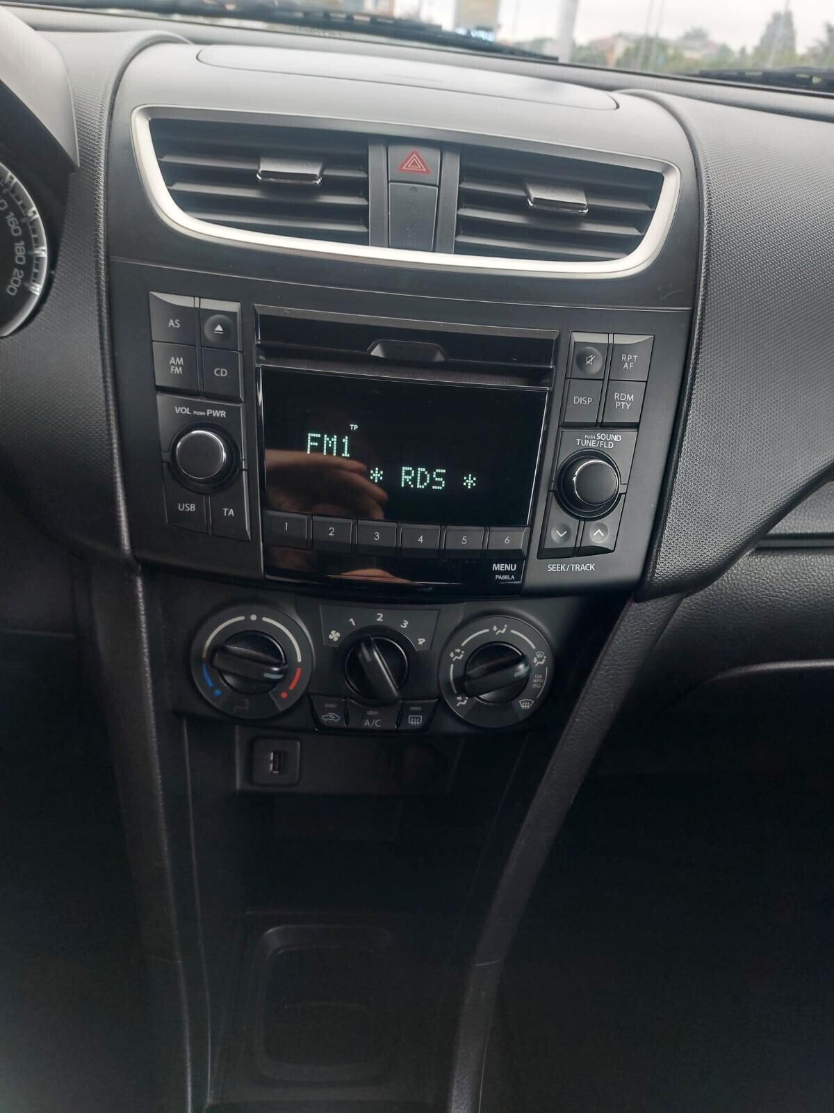 Suzuki Swift 1.2 VVT 5 porte B-Cool UNICO PROPRIETARIO