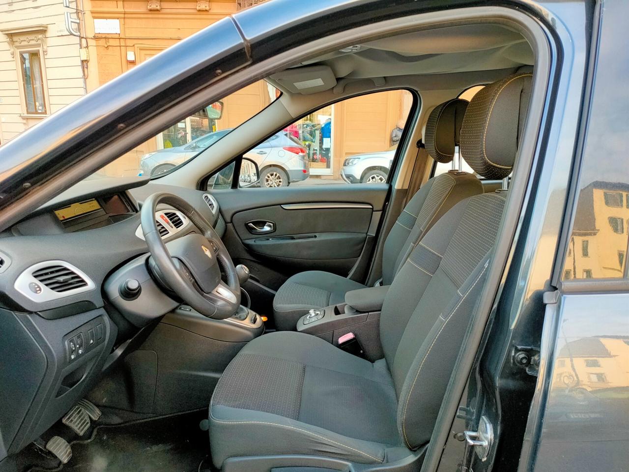 Renault Scénic X-Mod 1.5 dCi 110CV Luxe