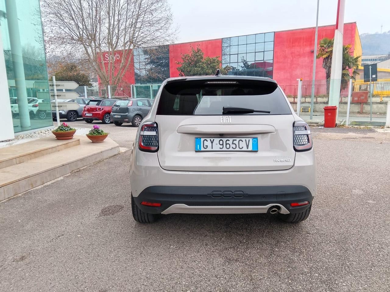 Fiat 600 Hybrid 100 CV DCT MHEV La Prima