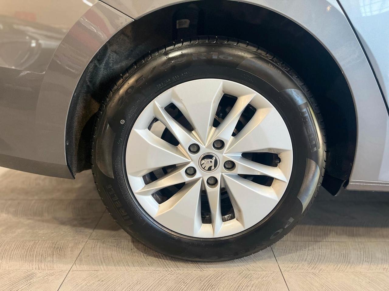 SKODA OCTAVIA 2.0 TDI DSG 10/2023 *81MILA KM*UNICOPRO*