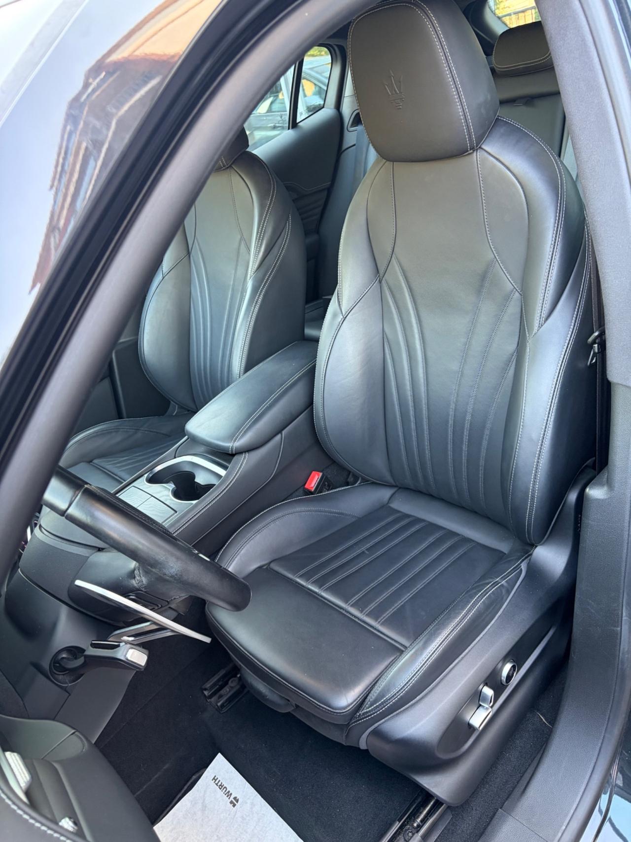 Maserati Grecale MHEV 330 CV AWD Modena
