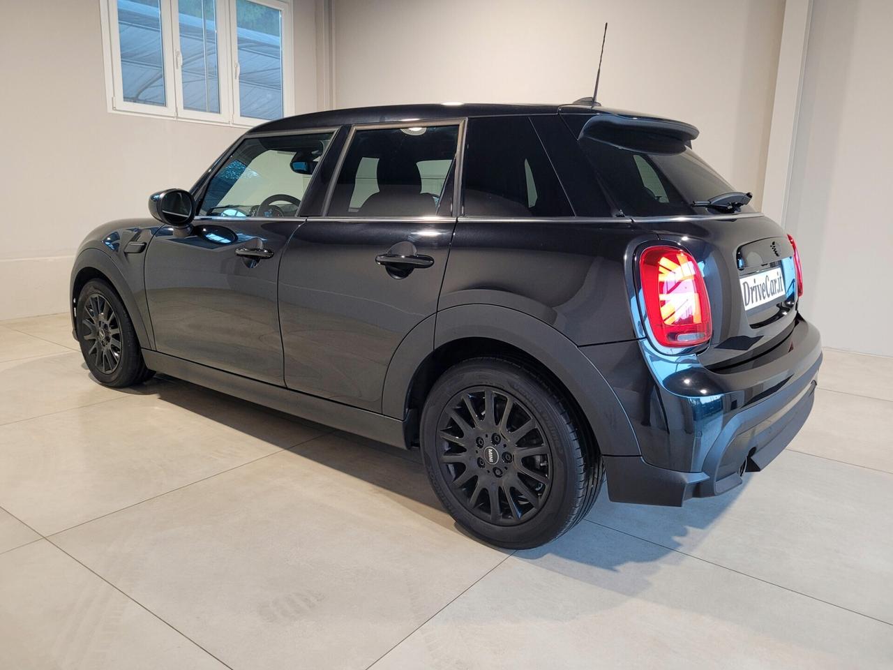 MINI Cooper 5 PORTE 1.5 BENZINA AUT PELLE CLUSTER RETROC NAVI