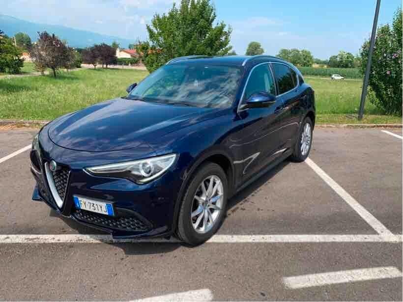 Alfa Romeo Stelvio 2.2 Turbodiesel 190 CV AT8 Q4 Executive
