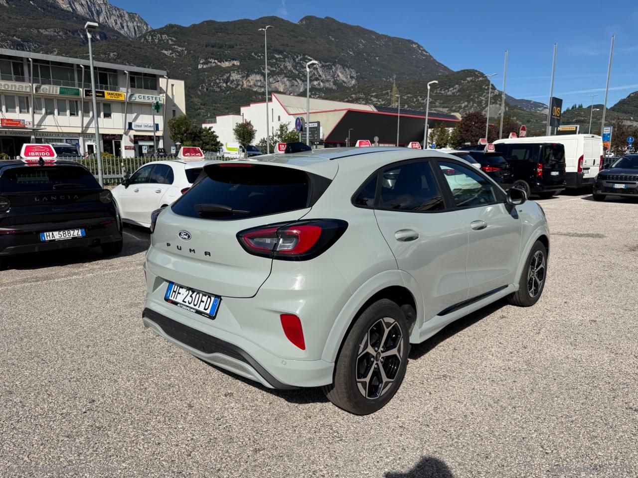 FORD Puma 1.0 EcoBoost Hyb. 125 CV ST-L. + WINTER PACK COLORE CACTUS GRAY