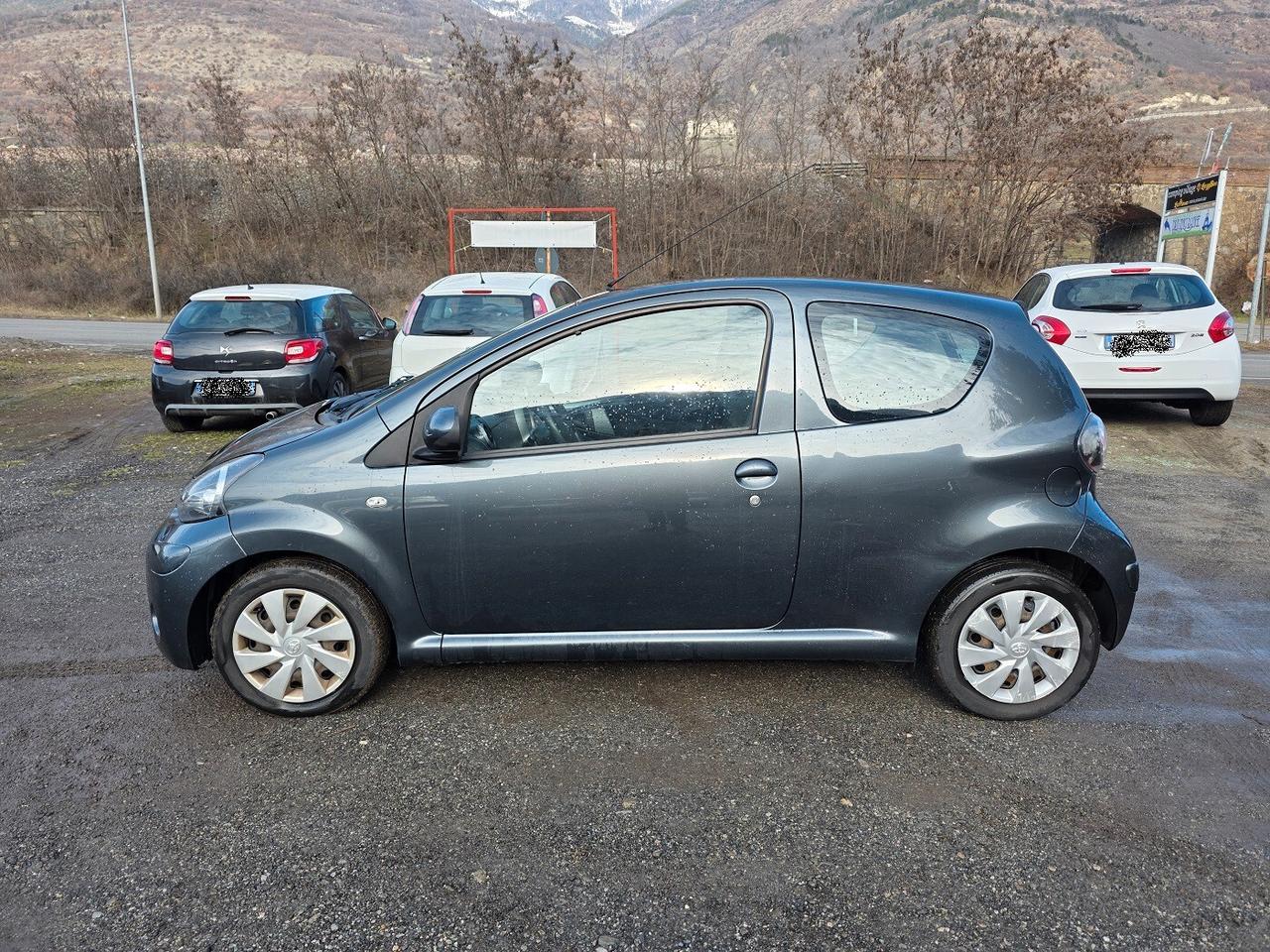 Toyota Aygo 1.0 12V VVT-i NEOPATENTATI