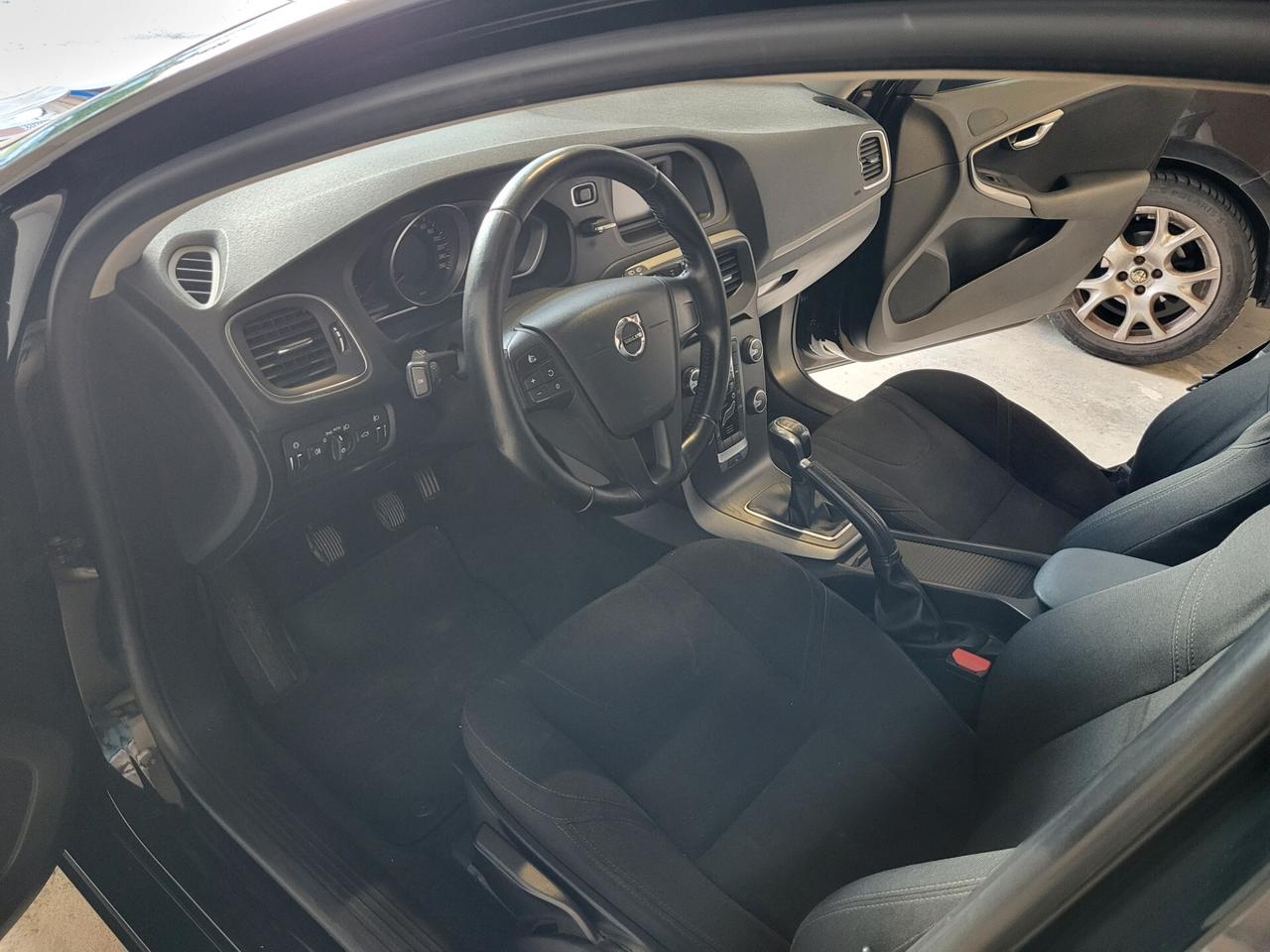 Volvo V40 D3 Momentum