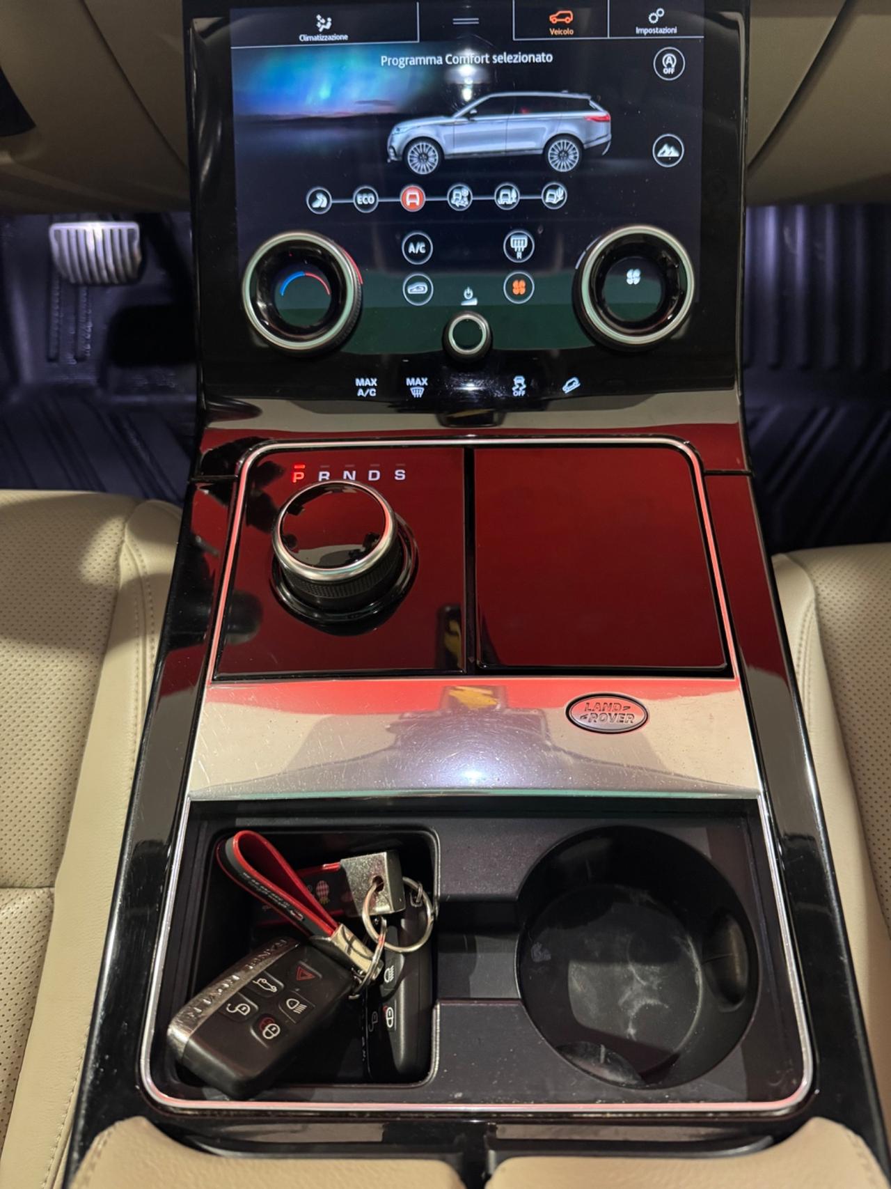 Land Rover Range Velar 2.0D I4 240 CV R-Dynamic S