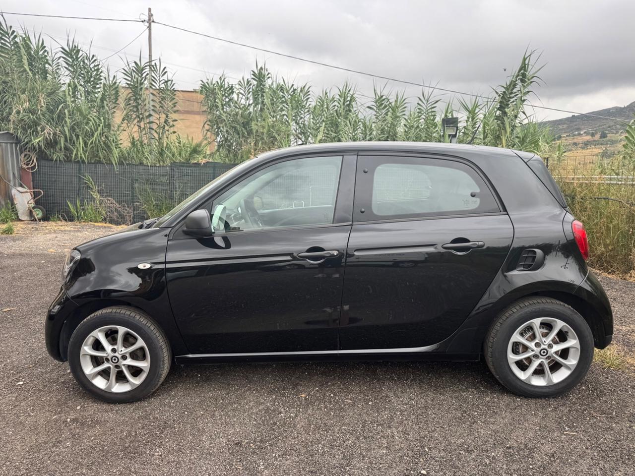 Smart ForFour 70 1.0 Youngster