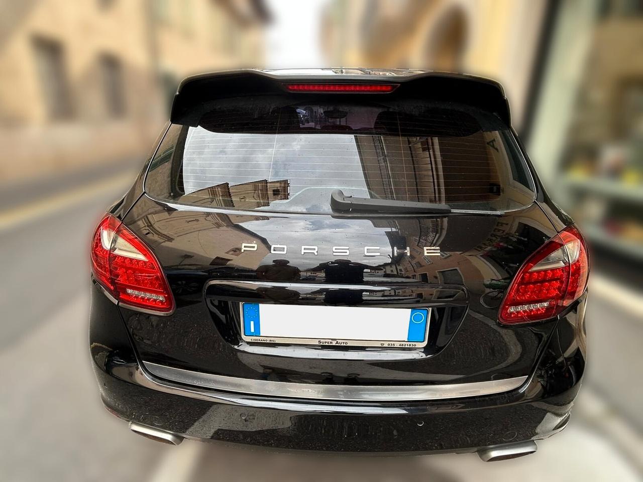 Porsche Cayenne 3.0 V6 tdi tiptronic