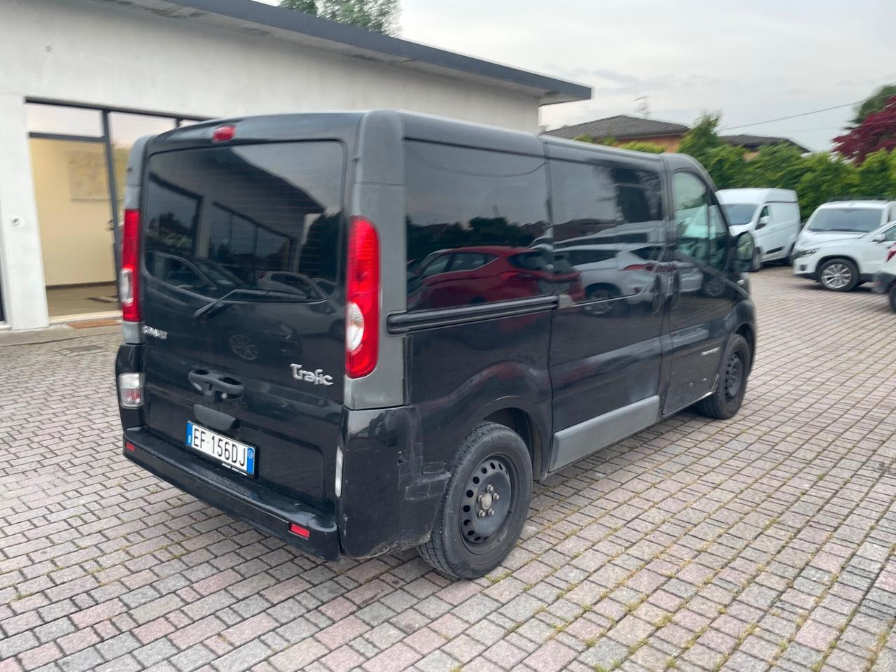 Renault Trafic T27 2.5 dCi/150 PC-TN Passenger Confort DPF