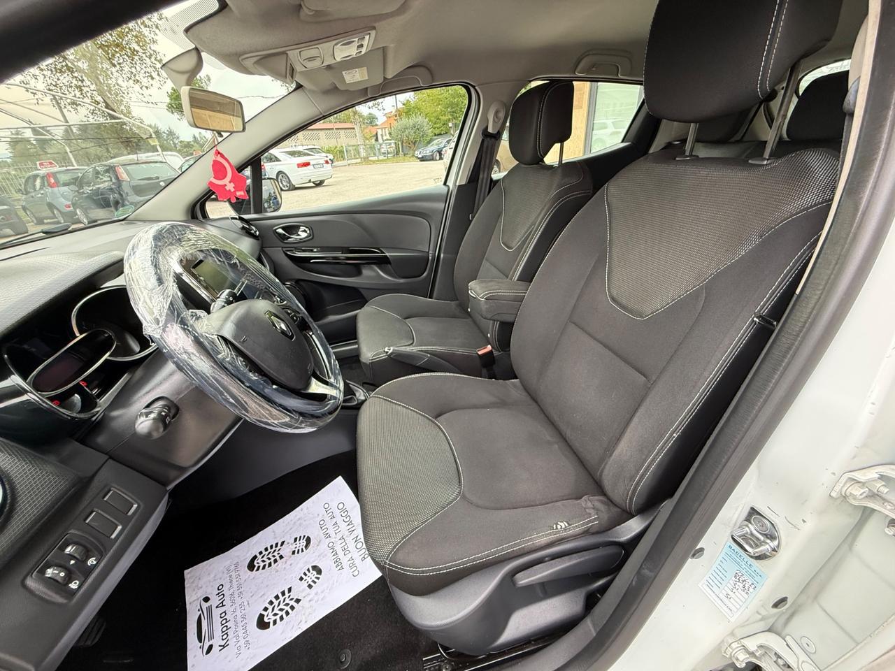 Renault Clio 1.2 75CV - Neopatentati