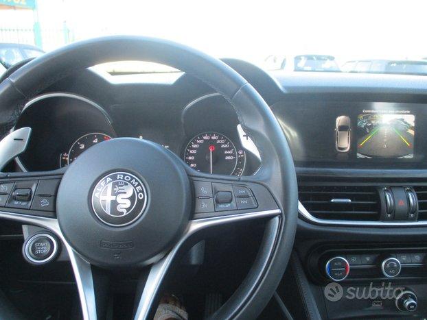 Alfa Romeo Stelvio 2.2 M-JET 210CV Q4