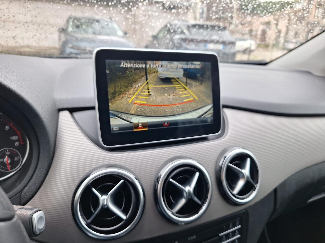 Mercedes-benz B 180 d Business