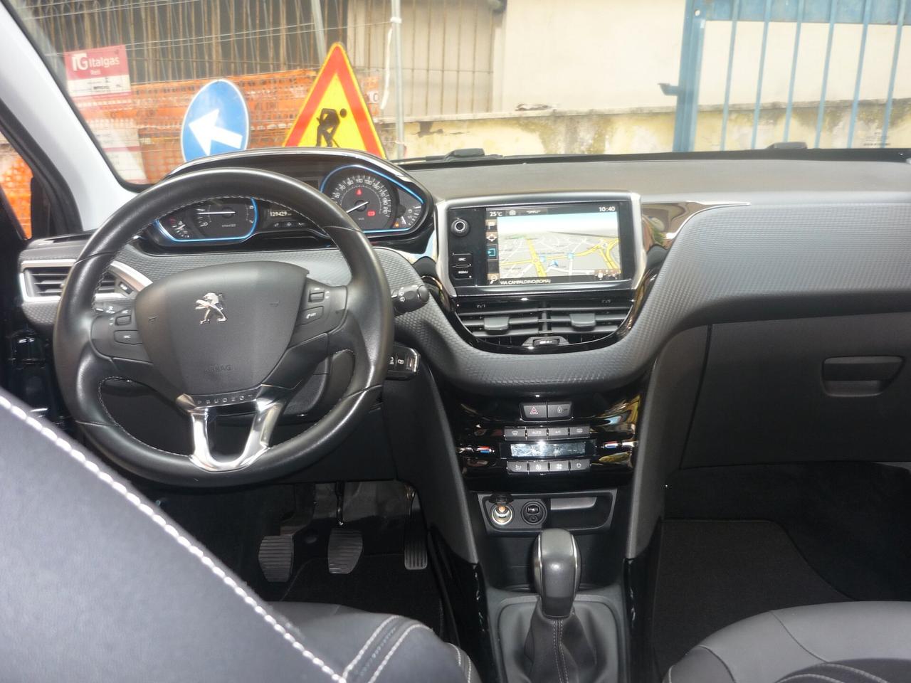 Peugeot 2008 PureTech 82 Allure