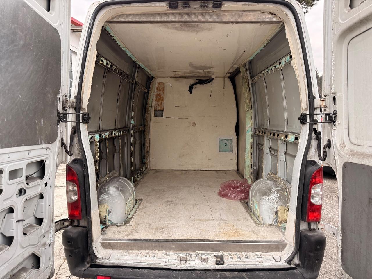 Renault Master T28/100 2.5 dCi PC-TN Furgone Ice