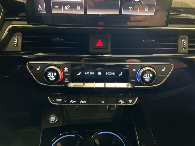 Audi A4 allroad 45 2.0 TFSI MHEV IDENTITY CONTRAST 265C