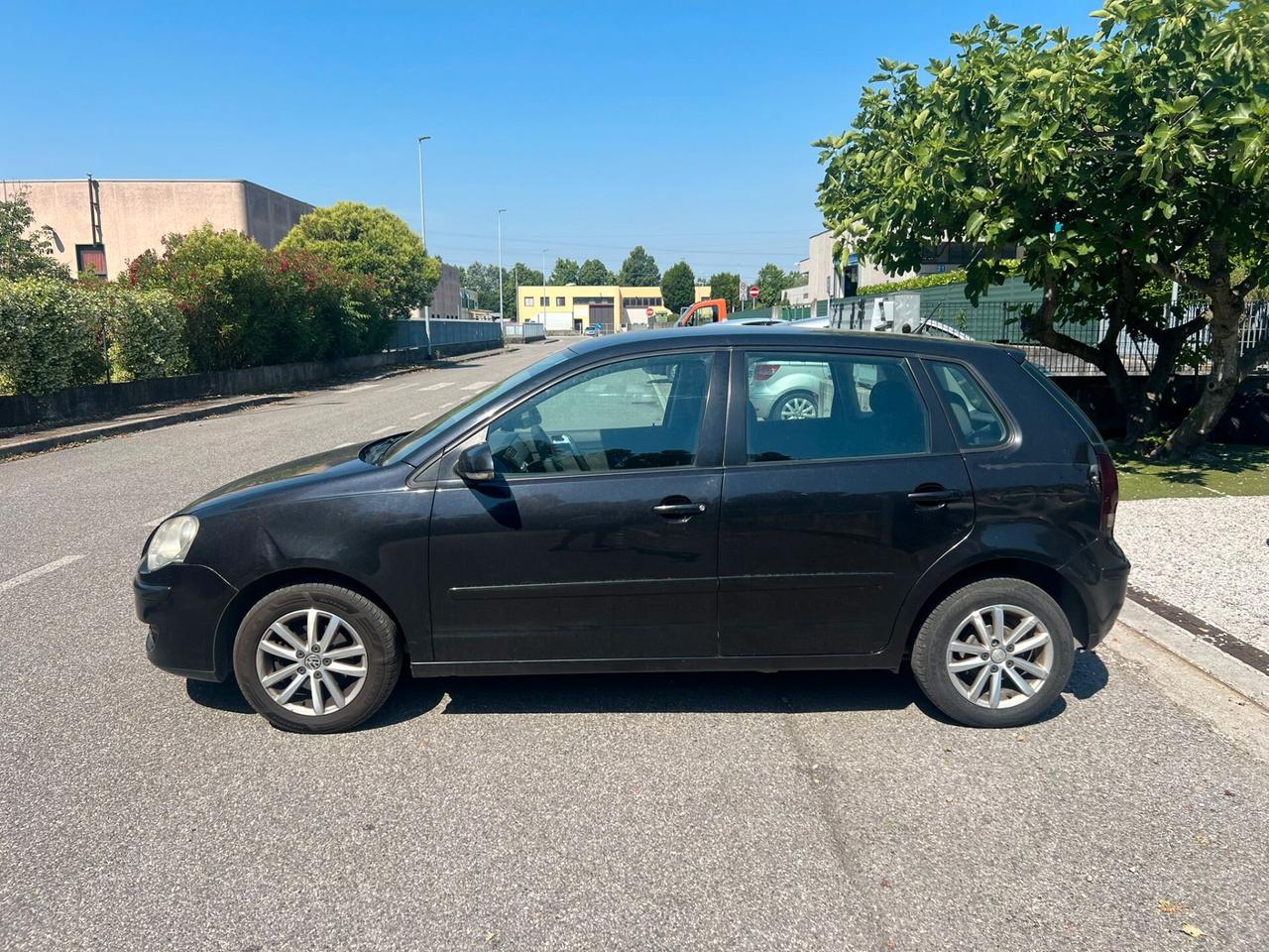 Volkswagen Polo 1.4/80CV TDI 5p. Sportline