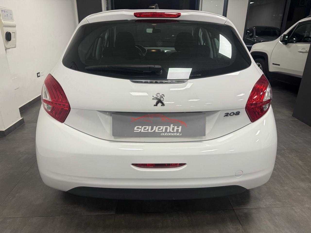 Peugeot 208 1.2 VTi 82 CV 5 porte Allure GARANZIA 36 mesi