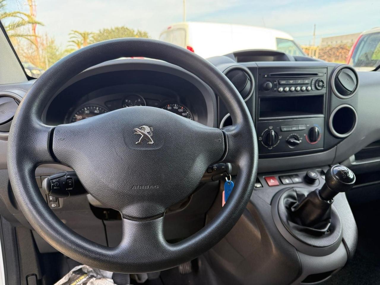 Peugeot 3 posti diesel fatturabile garanzia