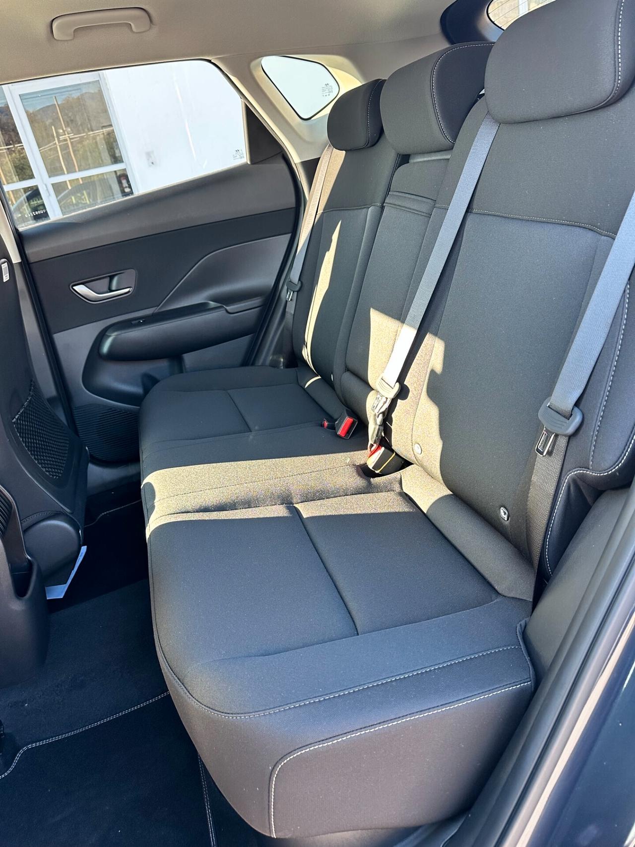 Hyundai Kona 1.6 hev dct