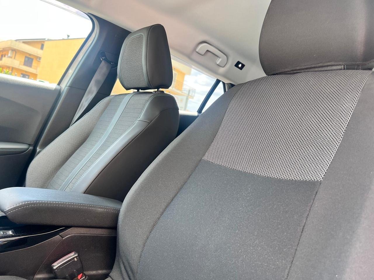 Peugeot 2008 PureTech 130 S&S Allure