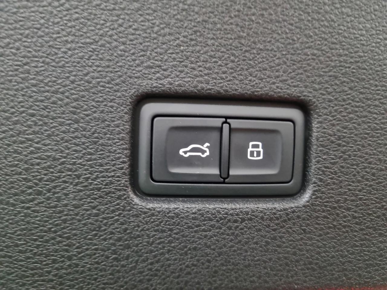 Audi Q8 50 TDI 286 CV quattro tiptronic Sport
