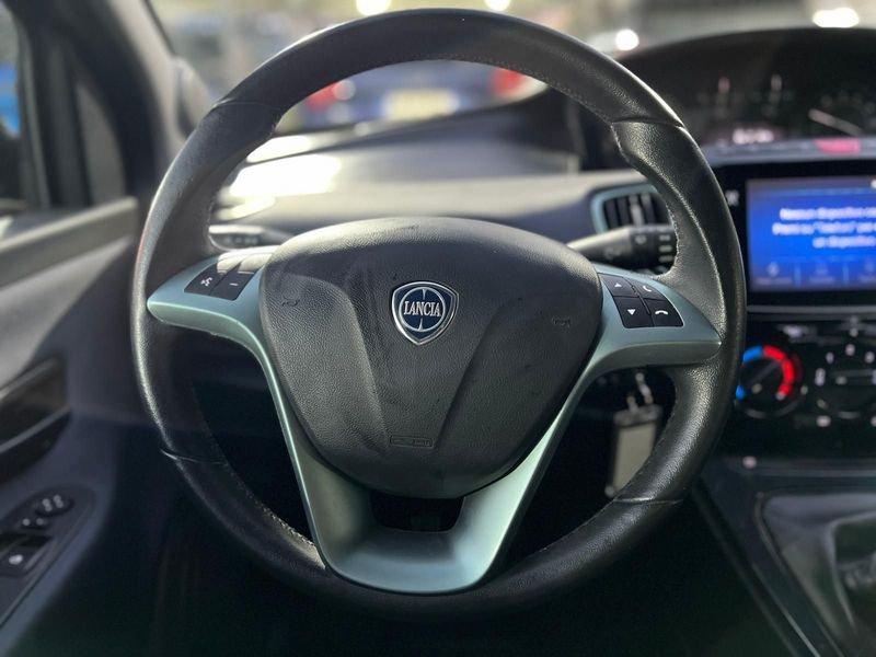 Lancia Ypsilon Ypsilon 1.0 FireFly 5 porte S&S Hybrid Gold Plus