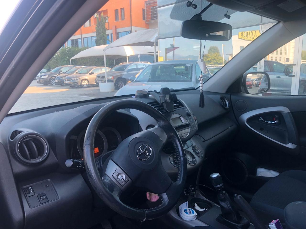 Toyota RAV 4 RAV4 2.2 D-4D 136 CV Sol