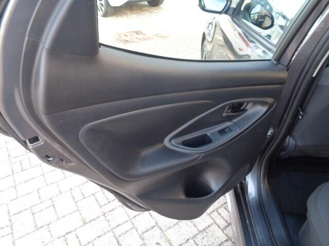 Toyota Yaris 1.5 Hybrid 5 porte Trend DARK GREY NESSUN VINCOLO DI FINANZIAMENTO