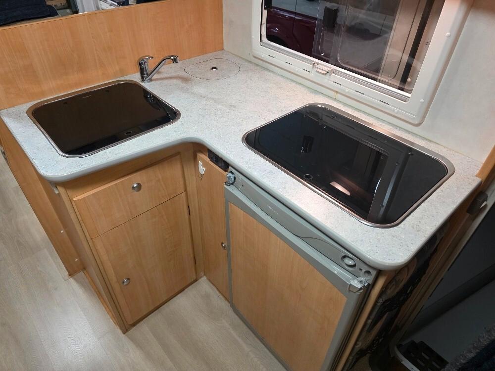 CAMPER CHALLENGER 171
