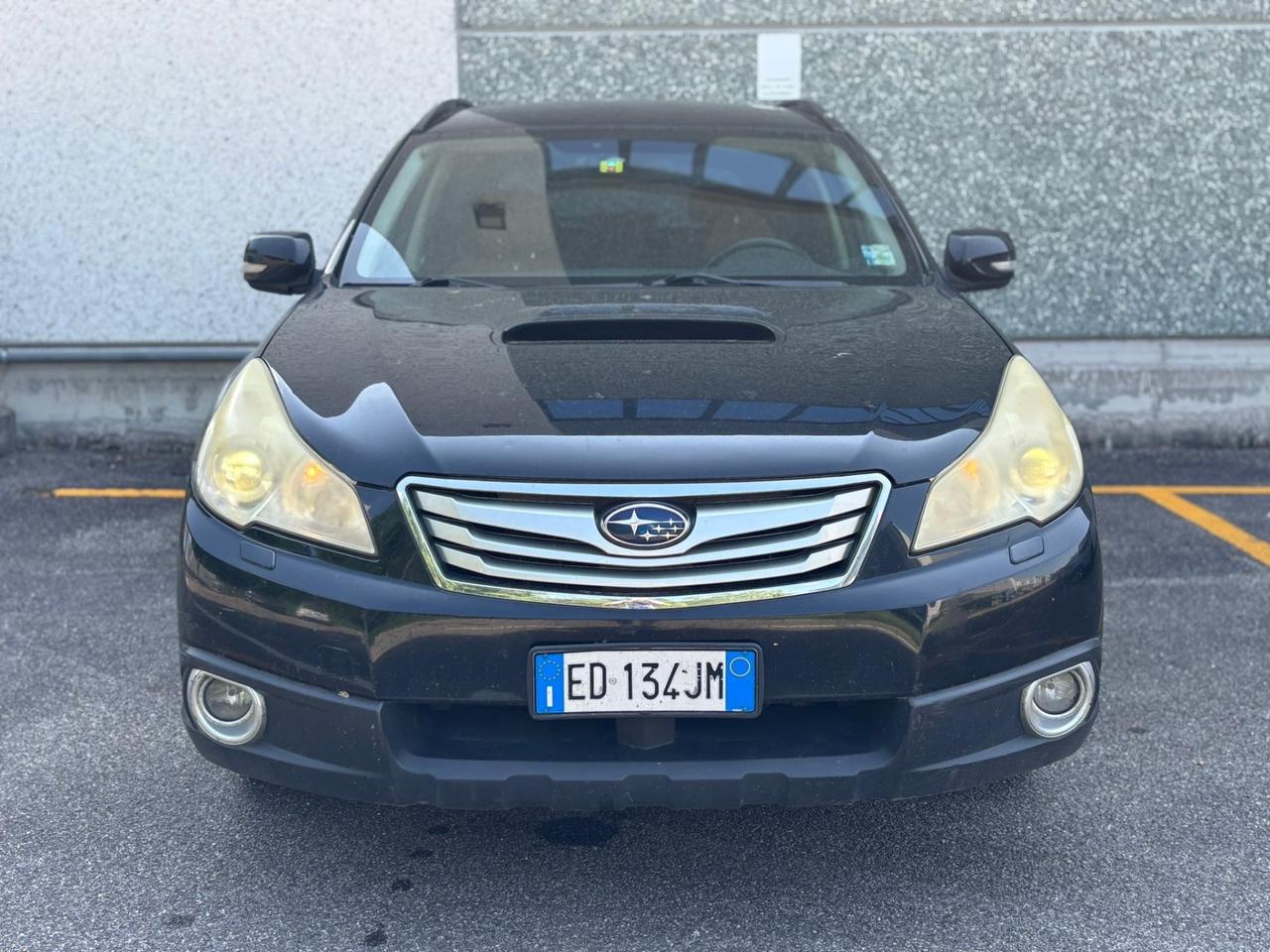 Subaru OUTBACK 2.0D Trend