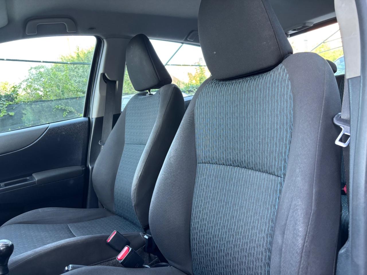 Toyota Yaris 1.0 5 porte Lounge OK NEOPATENTATI