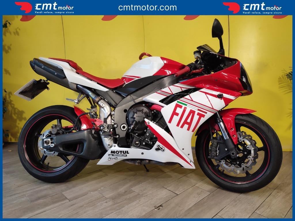Yamaha YZF R1 - 2010