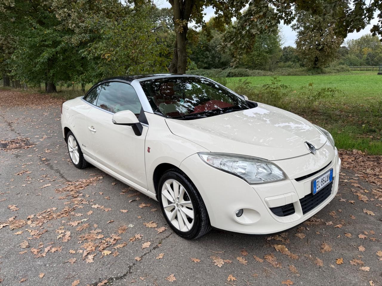 Renault Megane Mégane C-C 1.5 dCi 110CV Floride
