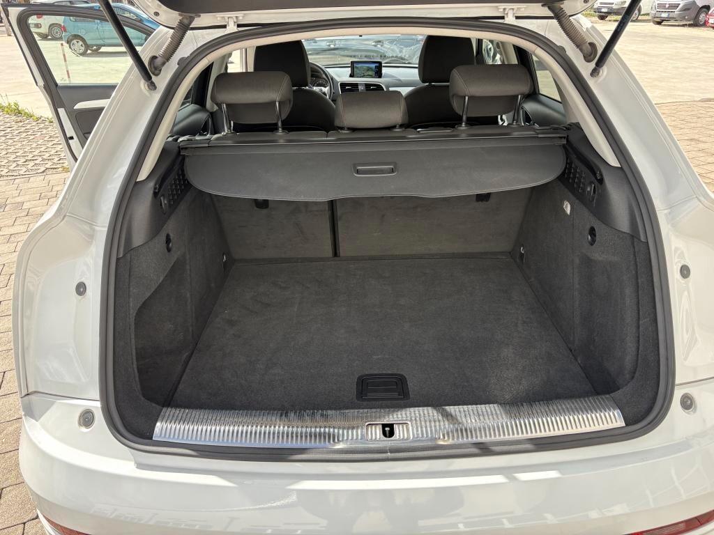 Audi Q3 2.0 TDI 150 CV S LINE EDITION